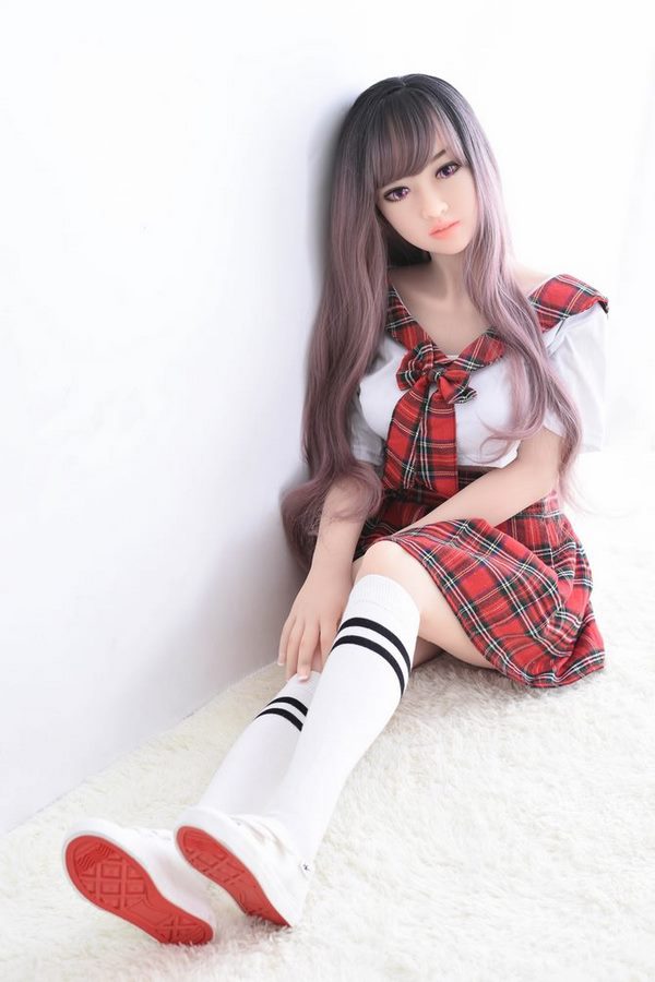 若槻千織 real love doll